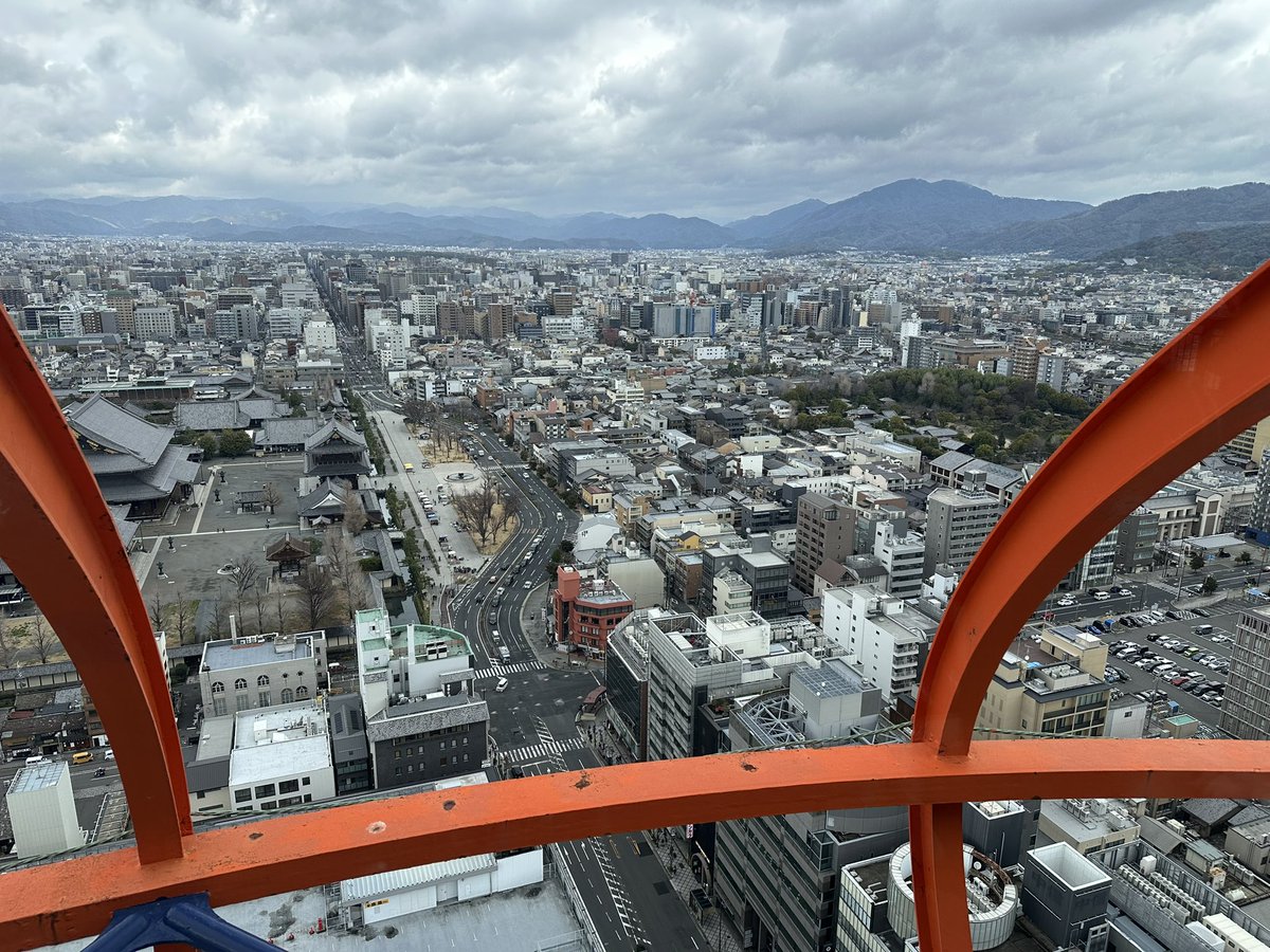 tohroa's tweet photo. #京都タワー
旅のログ https://t.co/OkDaidtQdA