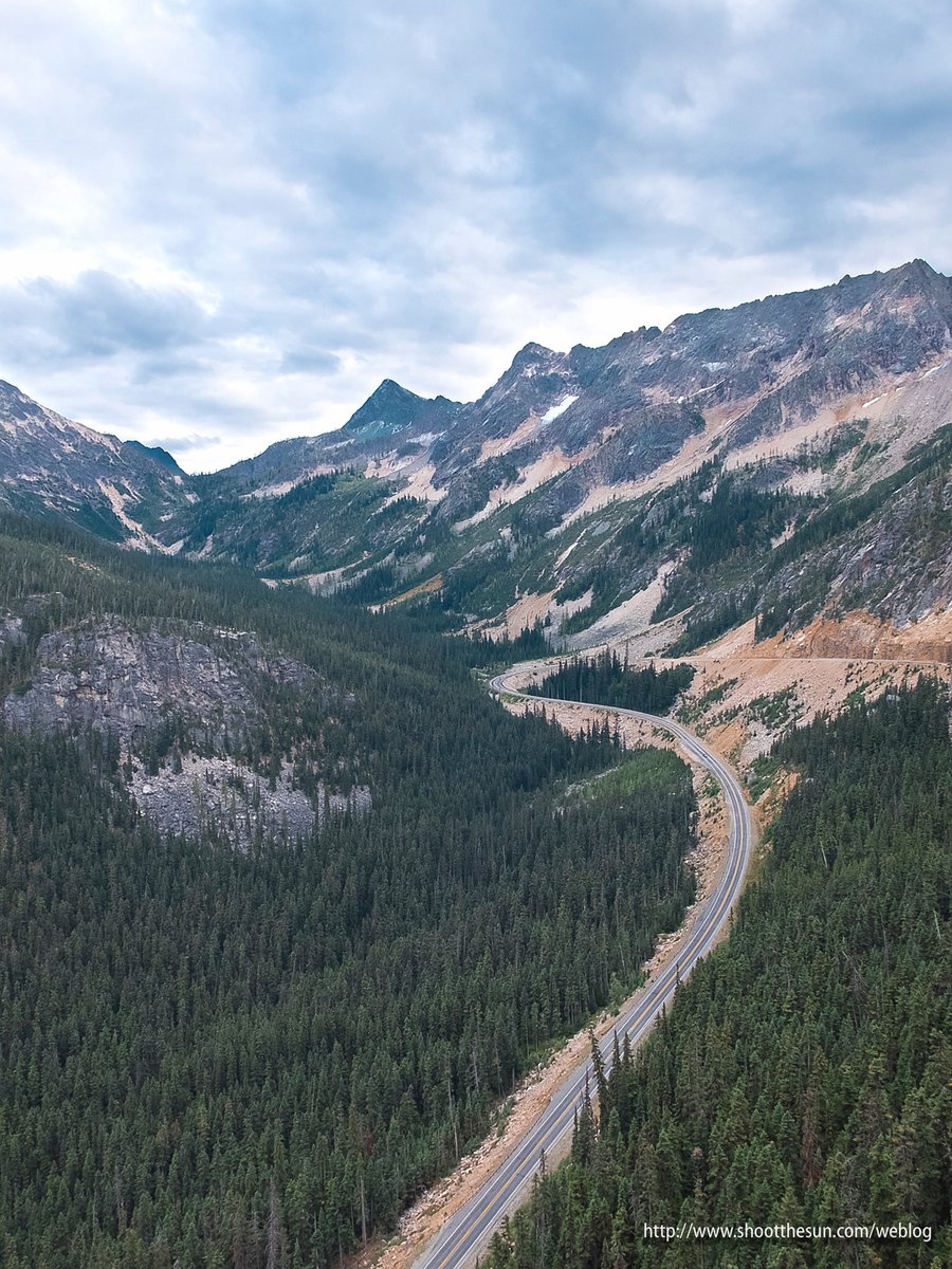 CAT1PRO's tweet image. #NorthCascadesHighway #WA #SR20 is closed due to rocks on the roadway. Some are over 200 feet long. I love to ride #Motorcycles there in the summer. So beautiful. Please be alert for rocks on the road ahead of you always.
#PNW