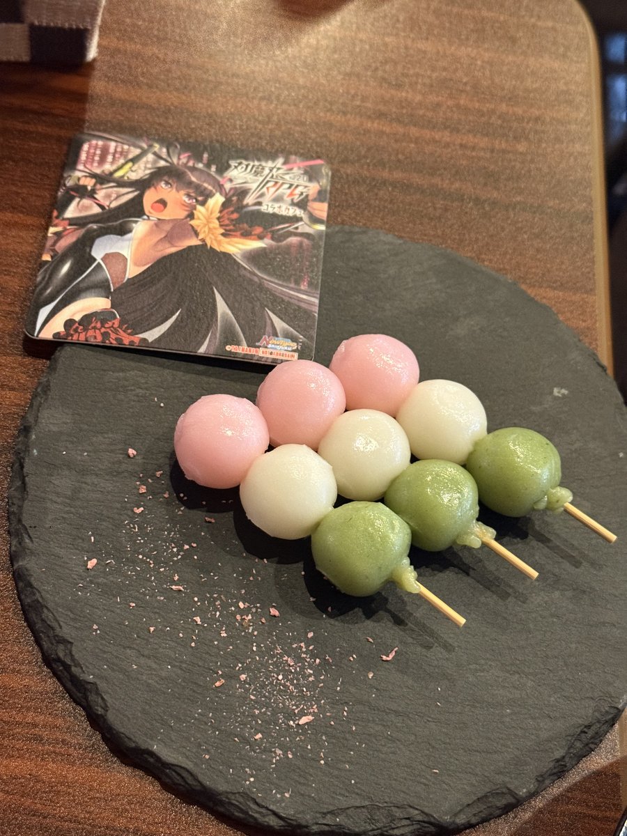 NewType新宿にて開催中の 『対魔忍RPGコラボカフェ』の様子をお届け