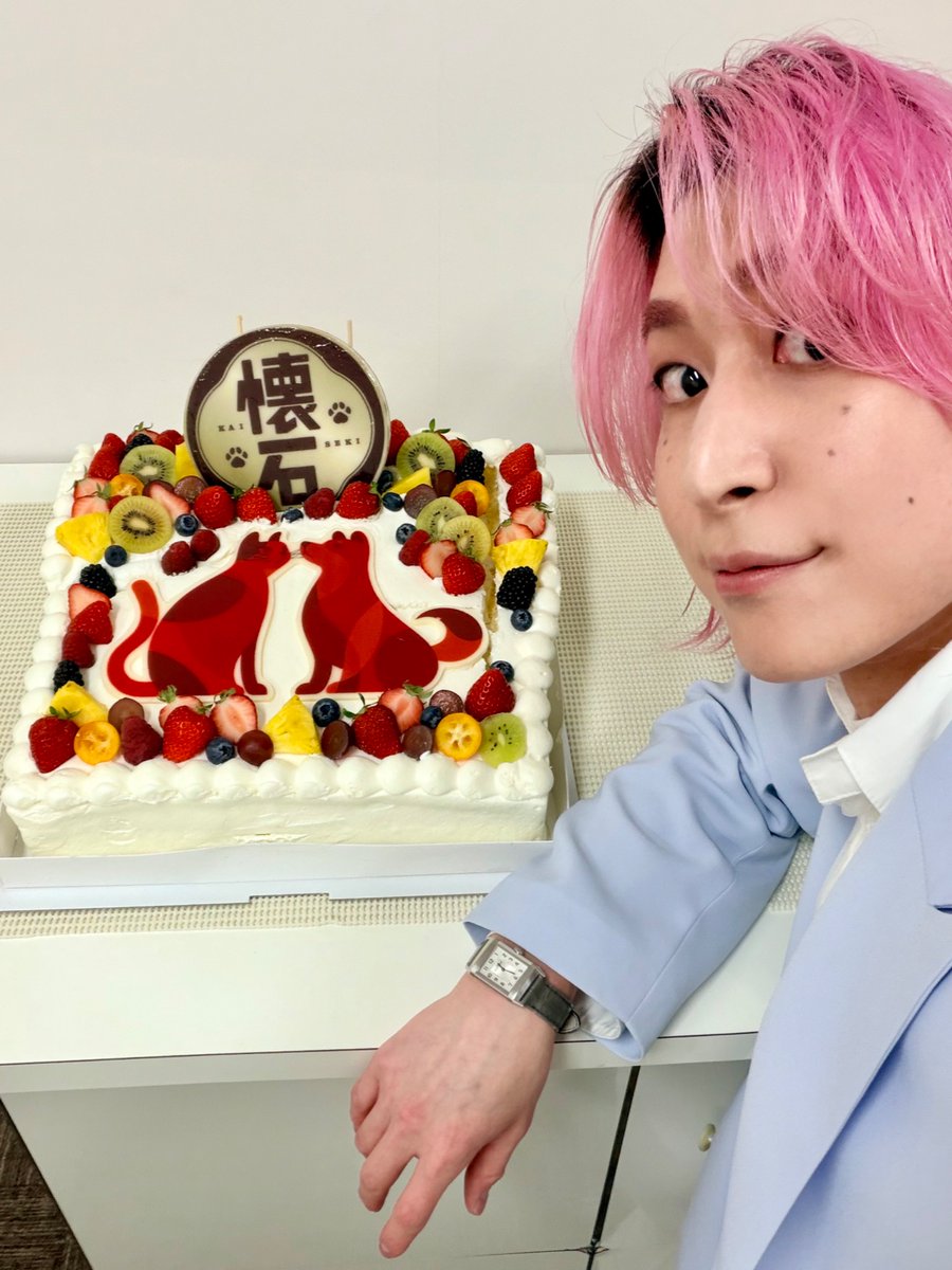 SAK_SAK_SAKUMA's tweet photo. うちの愛猫のツナとシャチの誕生日をお祝いしていただきました (^^) 
 #懐石 さんありがとうございます (^^) 
#ツナシャチ https://t.co/xEjGN68Nor