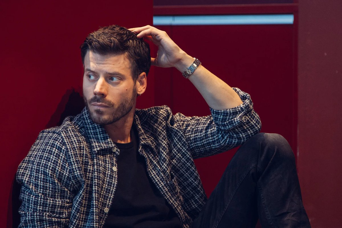 Francois Arnaud Pics tweet media