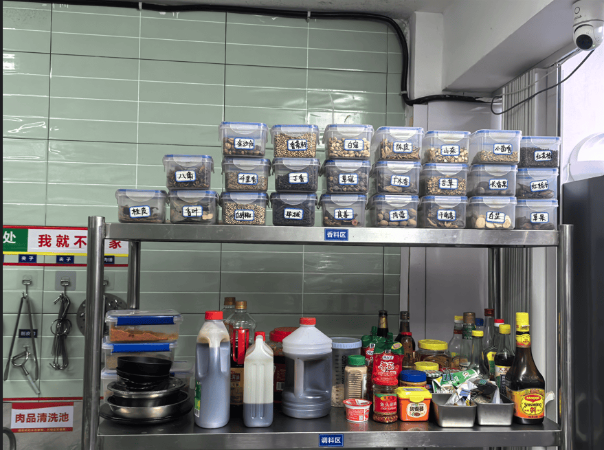 Daniel Holme tweet media