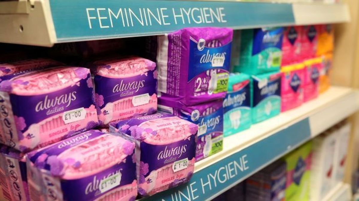 insidefolkative's tweet photo. Skotlandia adalah negara pertama di dunia yang menggratiskan pembalut dan tampon secara hukum bagi semua orang sejak Agustus 2022 melalui Period Products Act. https://t.co/liGK50nIot