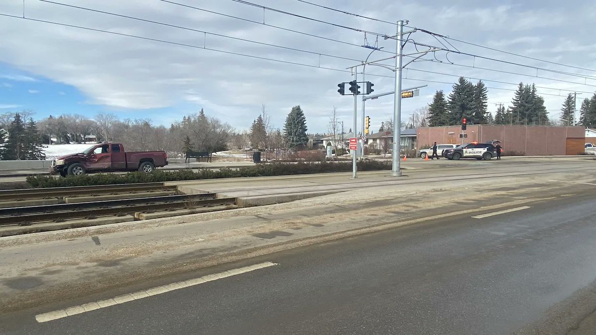 Sheldologist tweet media