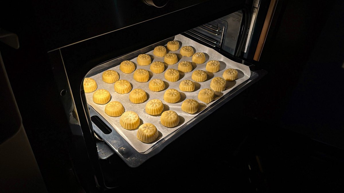 Muniraᰔ tweet media