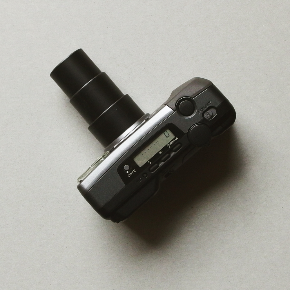 champcamera's tweet photo. ペンタックス #ESPIO115M ￥14,800- by #たまプラーザ 店

1996年の発売のコンパクト #フィルムカメラ。
軽量ボディに38mm-115mmの3倍ズームレンズを搭載！
グリップによるホールド感も良い1台です。

#田園都市線
https://t.co/63K5JVlPgH https://t.co/YEsrT5GCks