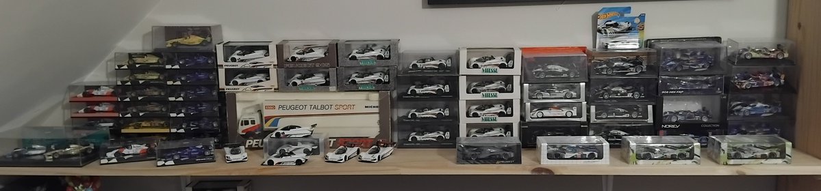 Bruce Wayne 😜 🧦🧦♿ tweet media