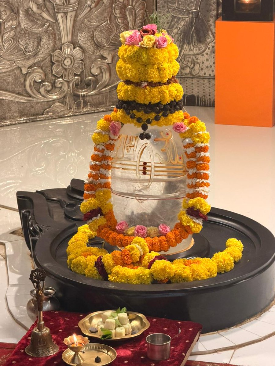 Bageshwar Dham Sarkar (Official) tweet media