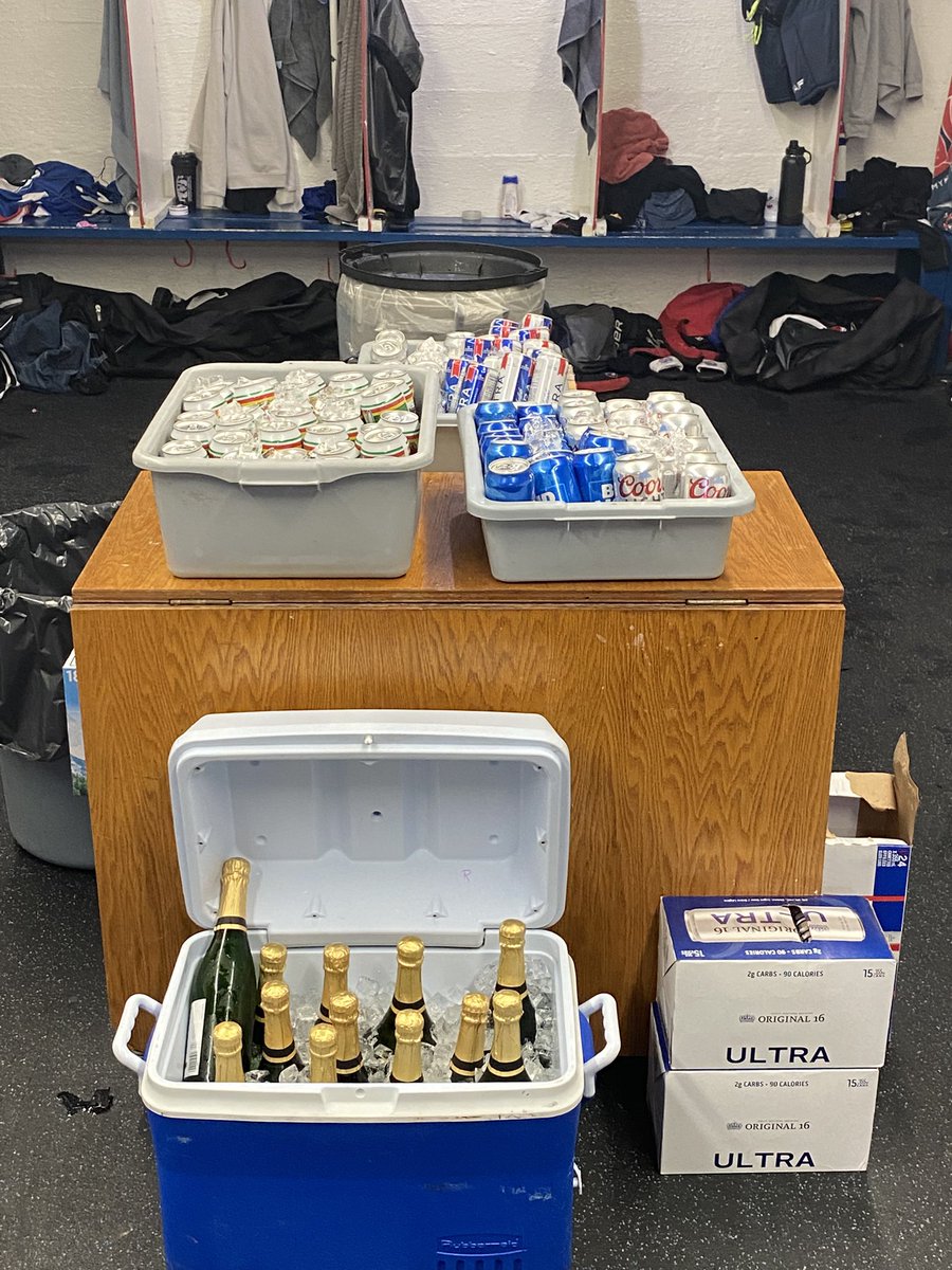 Foam Lake Flyers tweet media