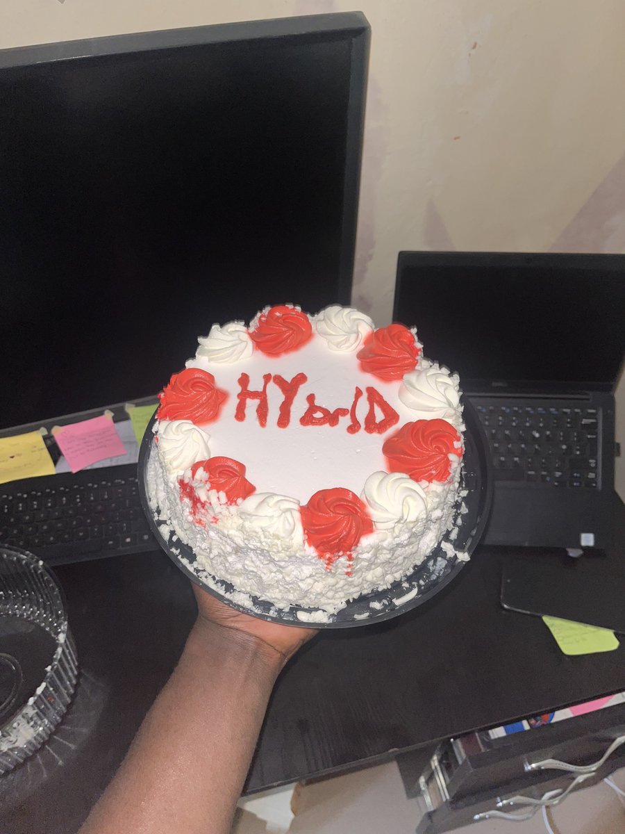 HYbrID🔺 tweet media