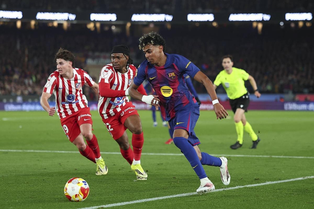 The Touchline | 𝐓 tweet media