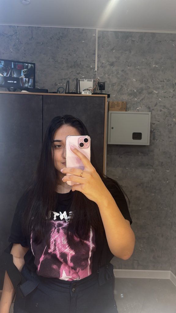 Liliya💙🌙NFT.NYC 🌒 tweet media