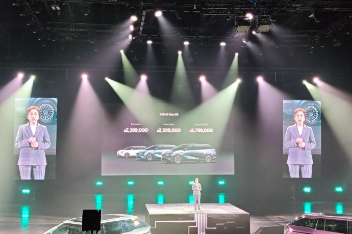 ThinkerCar tweet media