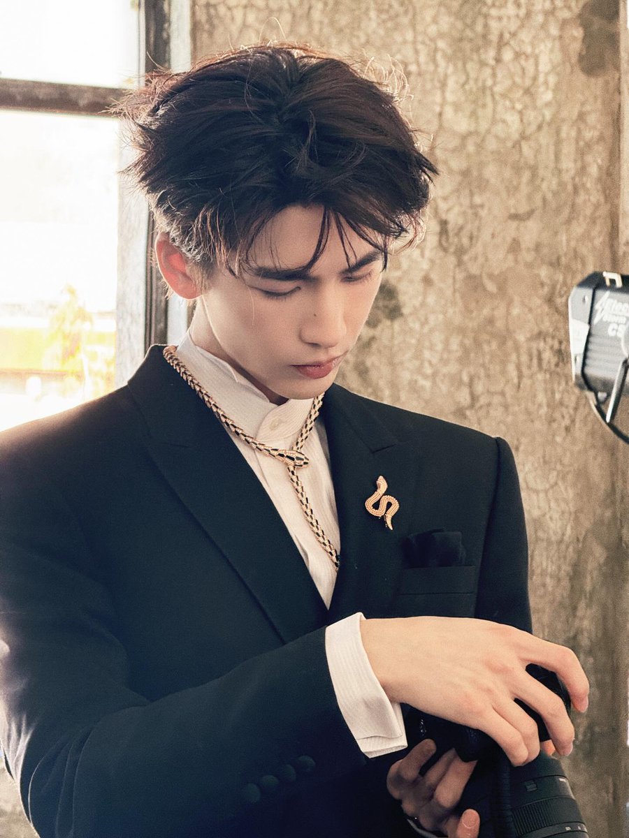 zh123_zip's tweet photo. 260319 장릉혁 인스타 🆙

ELLE 엘르 2026년 4월호 https://t.co/fyxCJ6n1Hb