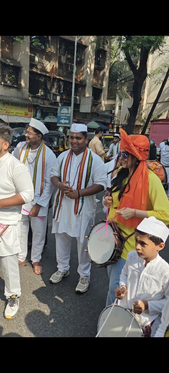 Adah Sharma tweet media