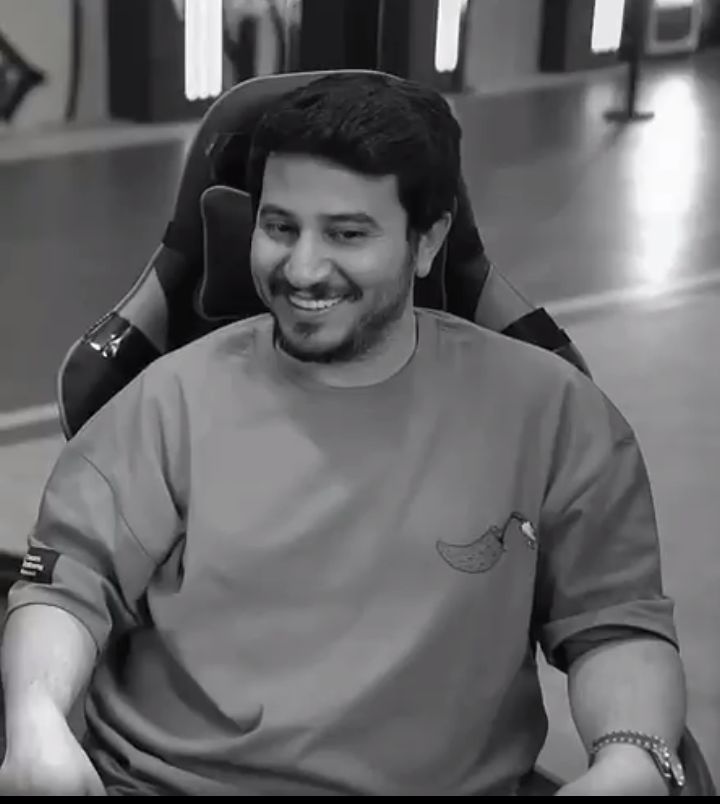 『عيسى』 ☈💜 فان الـ عـبـيـد ¹⁸⁷ tweet media