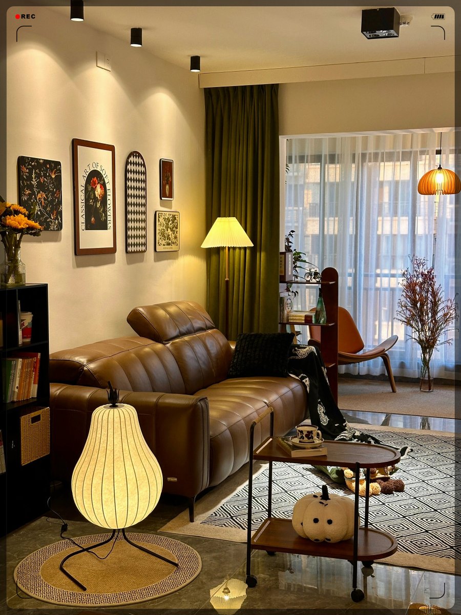 Heather Hunter tweet media