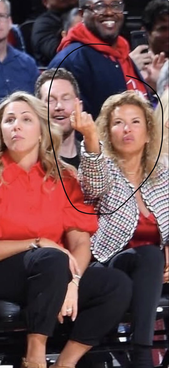 Canucks Super Fan tweet media