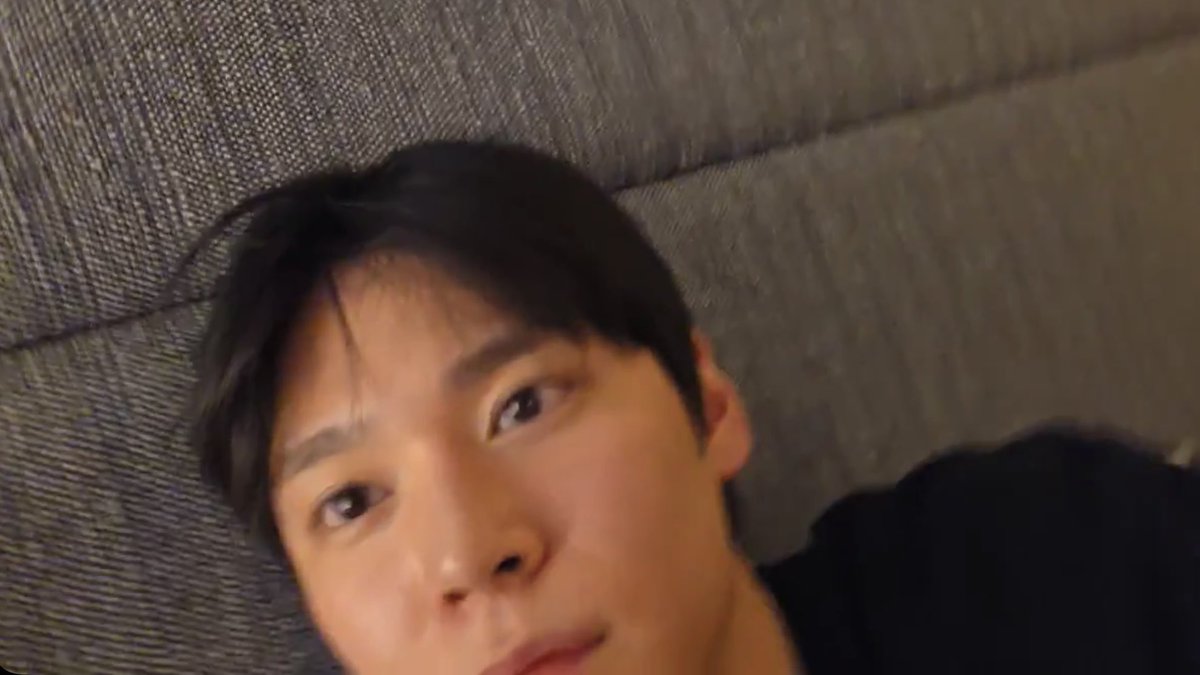 𝙟𝙚𝙩 tweet media