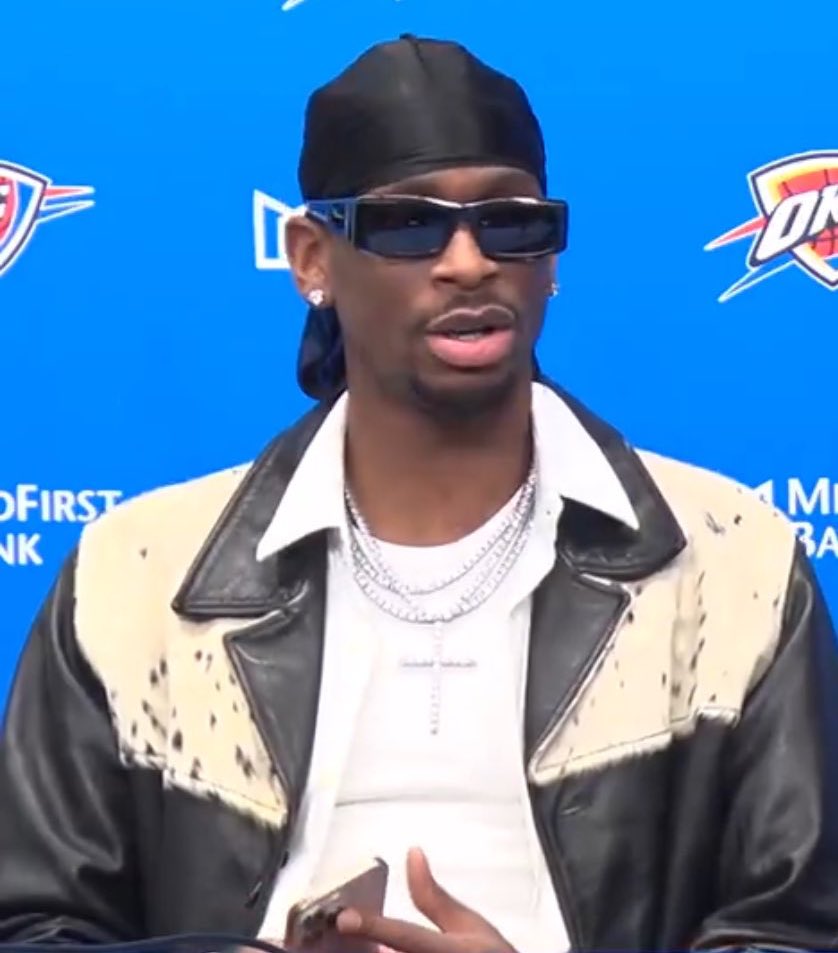 BACK PLUG BANDIT 🔌🥷🐈‍⬛ tweet media