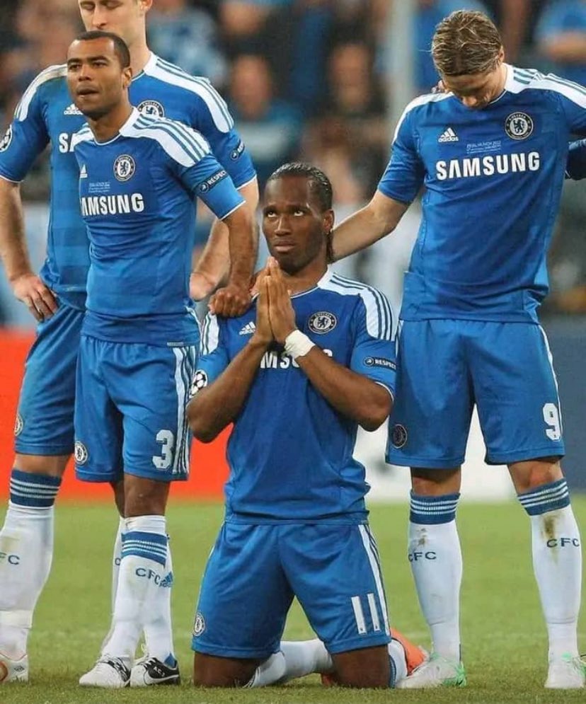 (CFC) OBEY tweet media