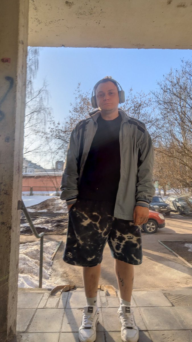 м и т р и ч tweet media