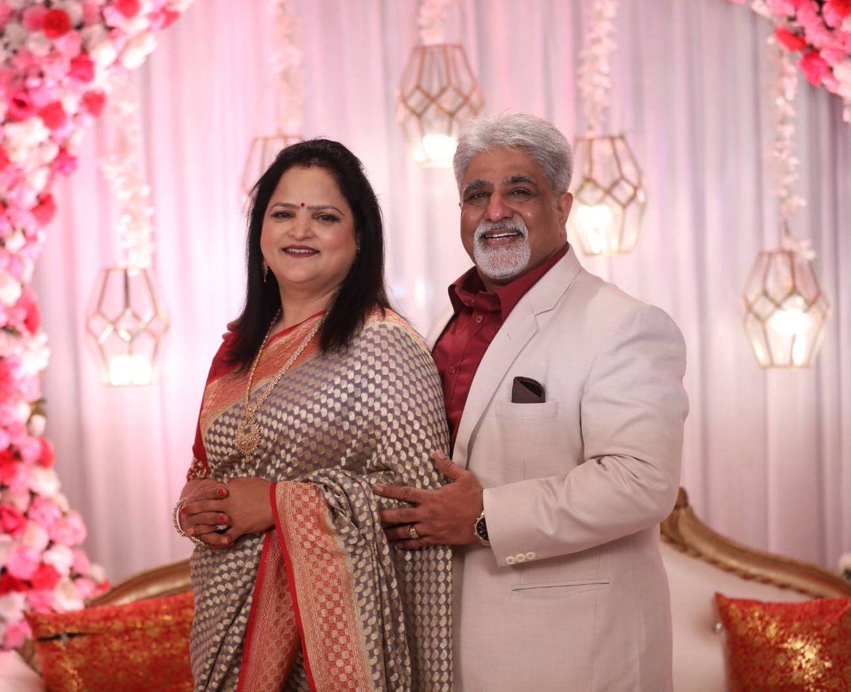 Mukul Dekhane tweet media