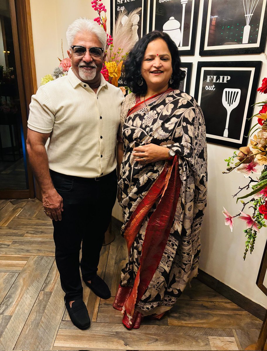 Mukul Dekhane tweet media