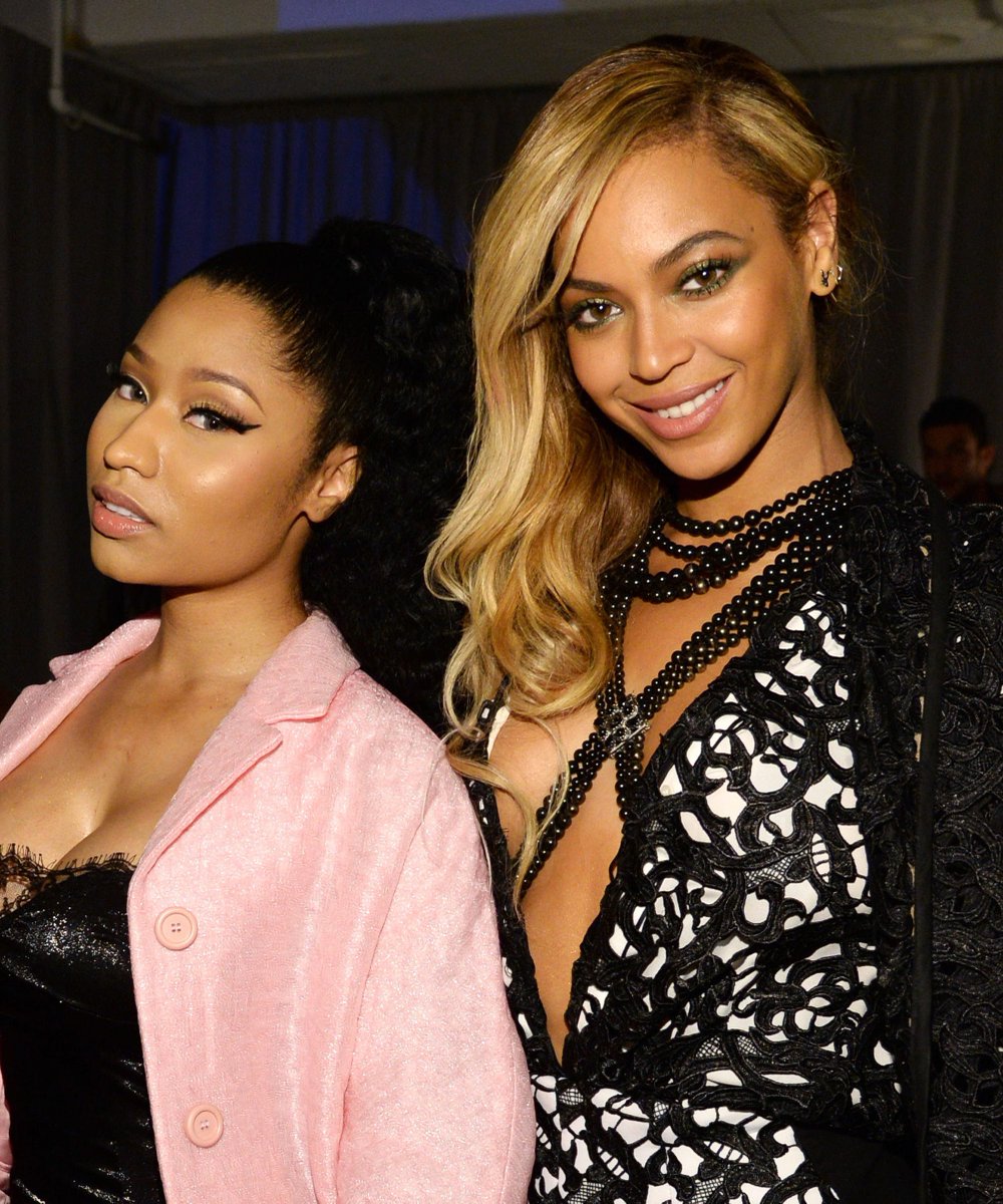 Stats of Minaj tweet media