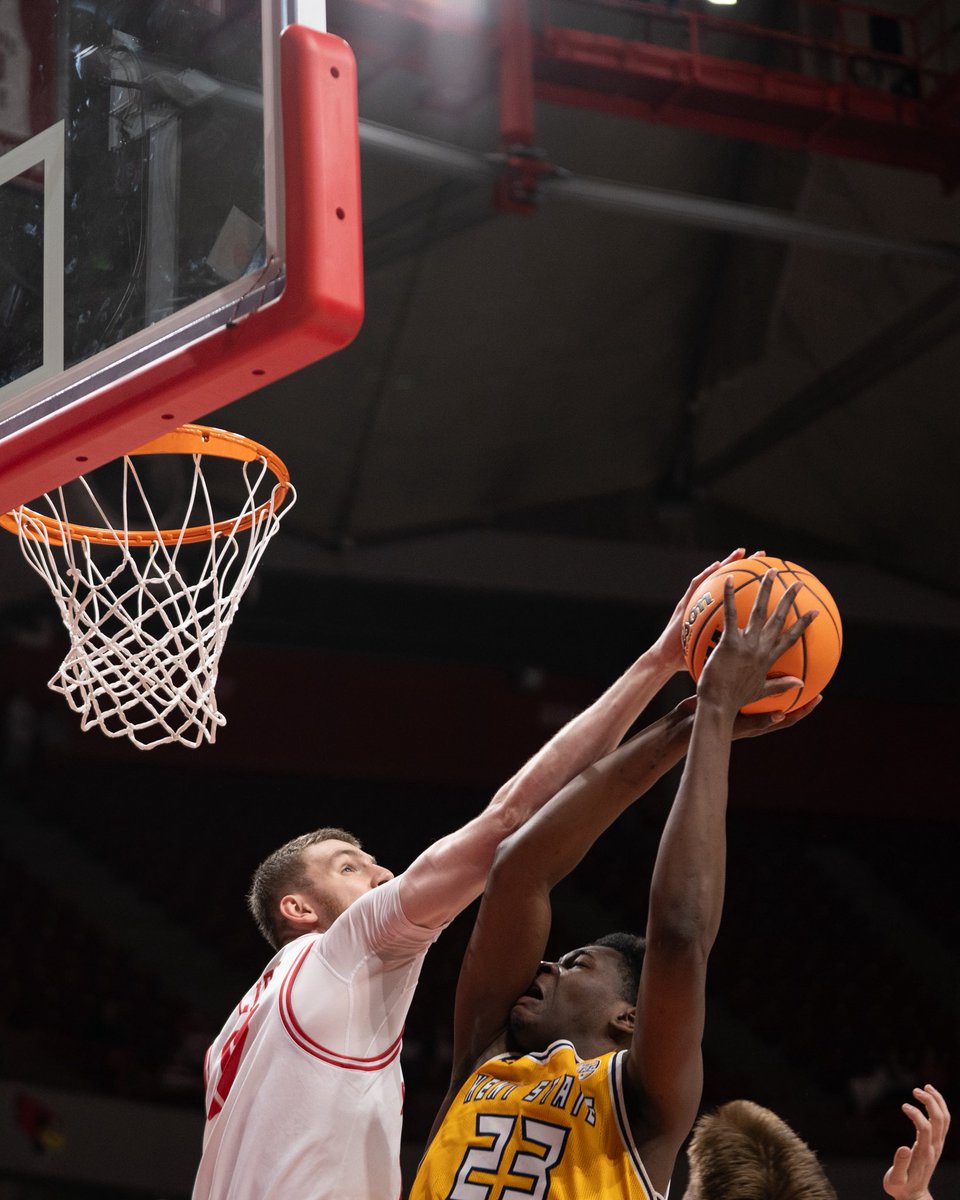 Illinois State Men's Basketball tweet media