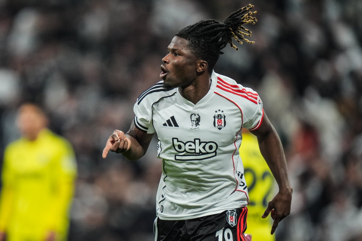 EagleOfSoldier's tweet image. Kasımpaşa maçında forma giyemeyecek Beşiktaşlı futbolcular.

🚑 Emirhan Topçu 
🚑 El Bilal Toure
❌ Taylan Bulut
❌ Devrim Şahin 

#BJKvKAS