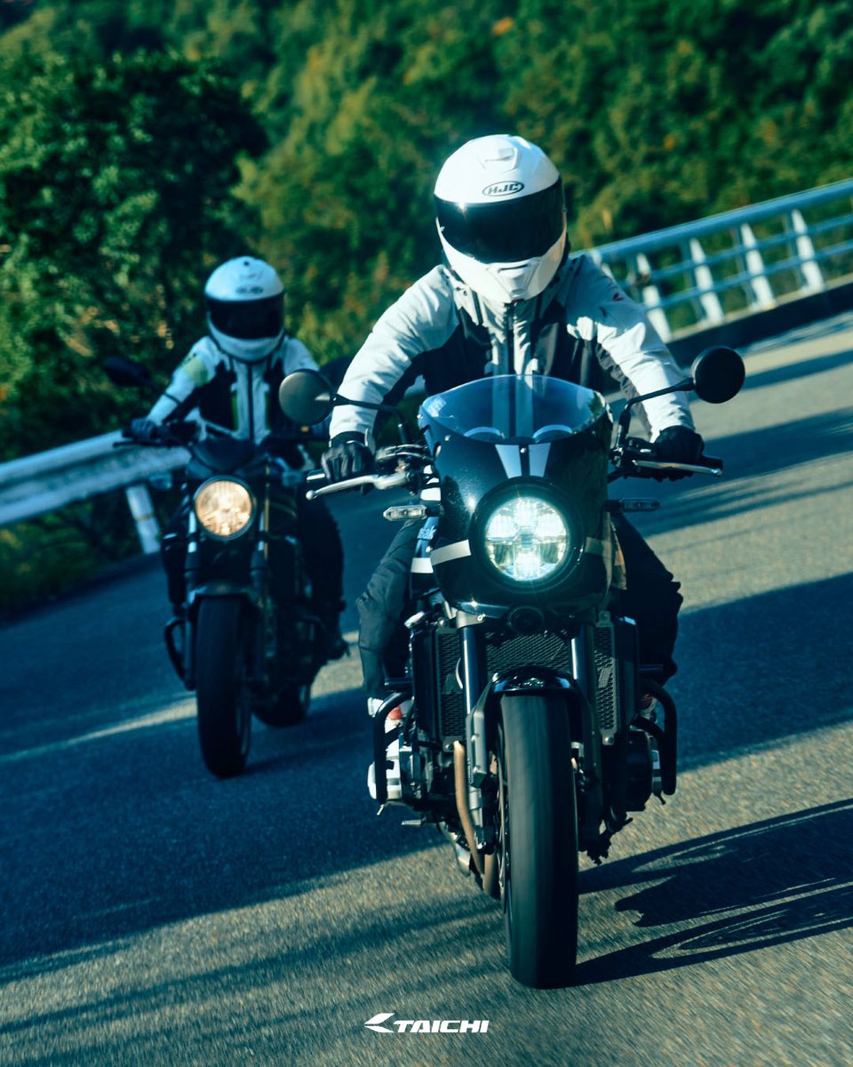 taichi_official's tweet image. 【Enjoy Riding！】
いよいよ春到来！

もうすぐ桜が咲く季節ですね🌸
ツーリングの好シーズンがやってきます。
TAICHIアイテムを身に着けて、おしゃれに安全なバイクライフを楽しもう！

2026 TAICHI 春夏アイテム公開中!
rs-taichi.com/feature/2026ss/

#RSTAICHI
#TAICHI
#RSタイチ
#アールエスタイチ