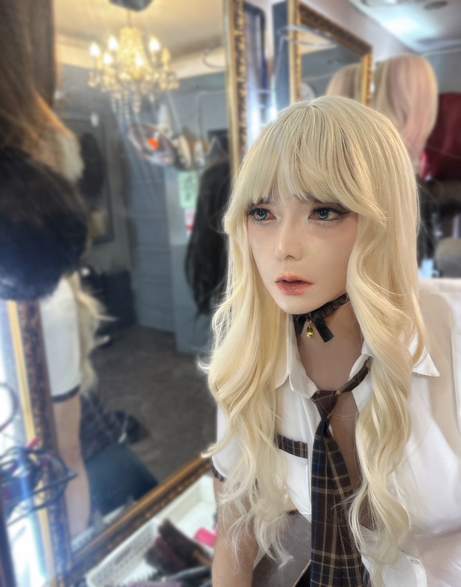 나 오늘 회사 쨌다 ㅋㅋ
허리 아파서 ㅠㅠ
요즘은 잘 쓰지도 않는데…
개뜬금없네
허리 아파서 여장도 못하겠어
엉엉
(주의: 스노우 여장 사진에 속지 마씨오)