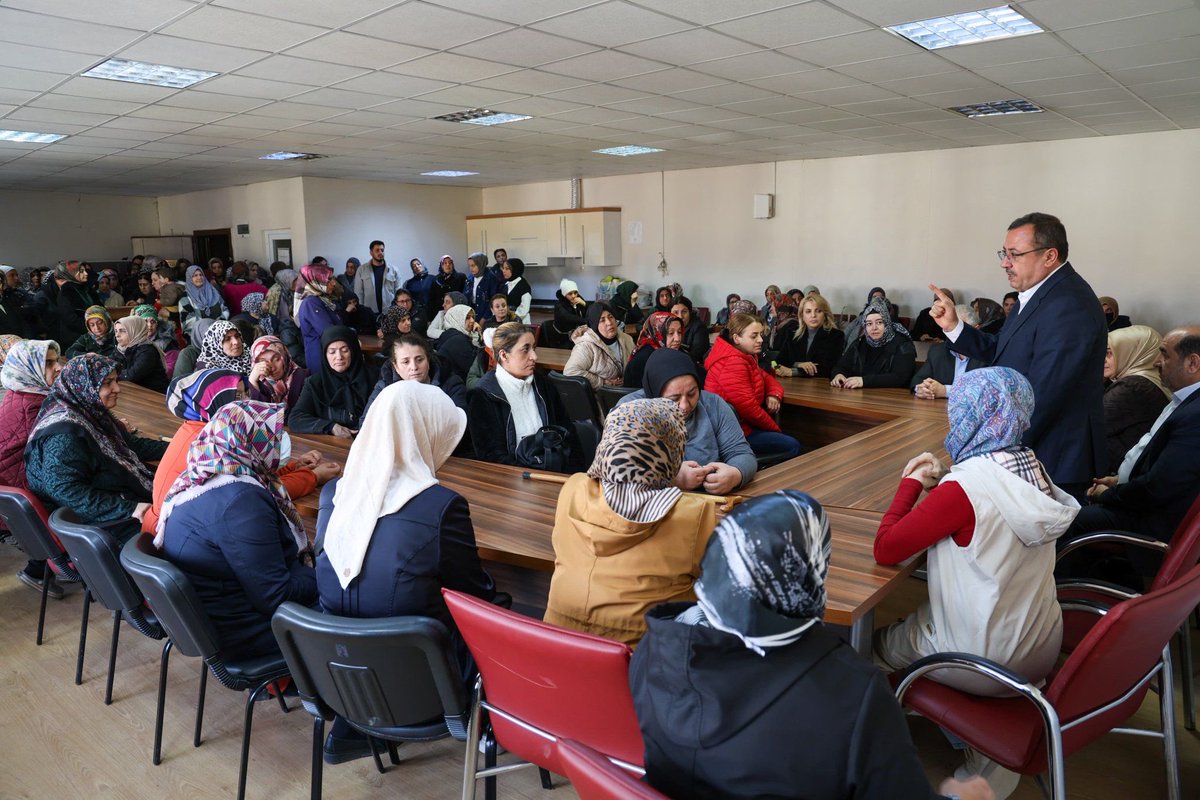 İl Başkanımız Sayın Ali Bakan, Battalgazi İlçe Başkanımız Basri Kahveci, Battalgazi İlçe Kadın Kolları Başkanımız Ebru İnanç ve Yeşilyurt İlçe Kadın Kolları Başkanımız Yurdanur Mut ile birlikte; Malatya Yetimler Kervanı Yardımlaşma ve Dayanışma Derneği tarafından düzenlenen