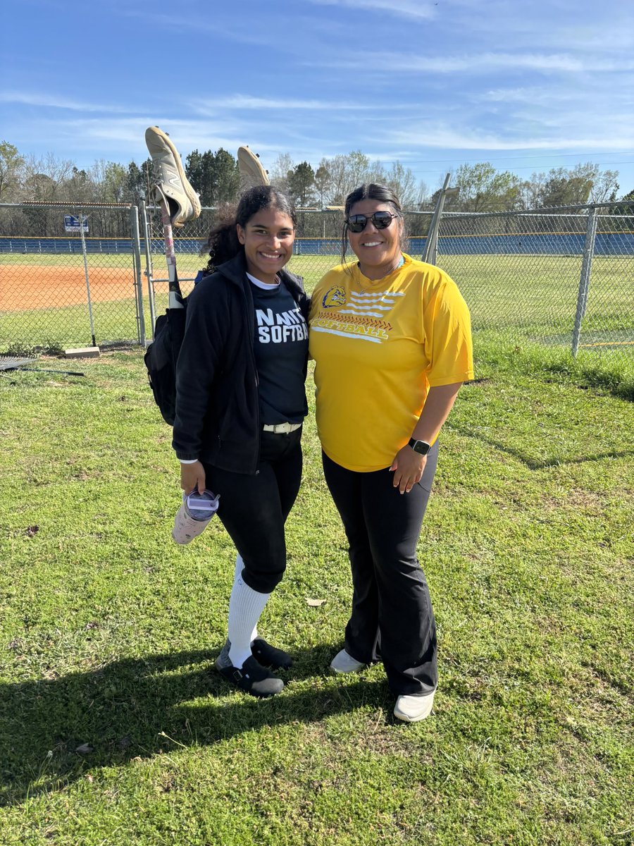 Victoria Edwards tweet media