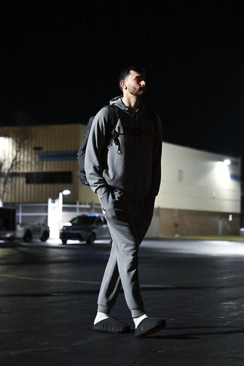 UConn Men's Basketball tweet media