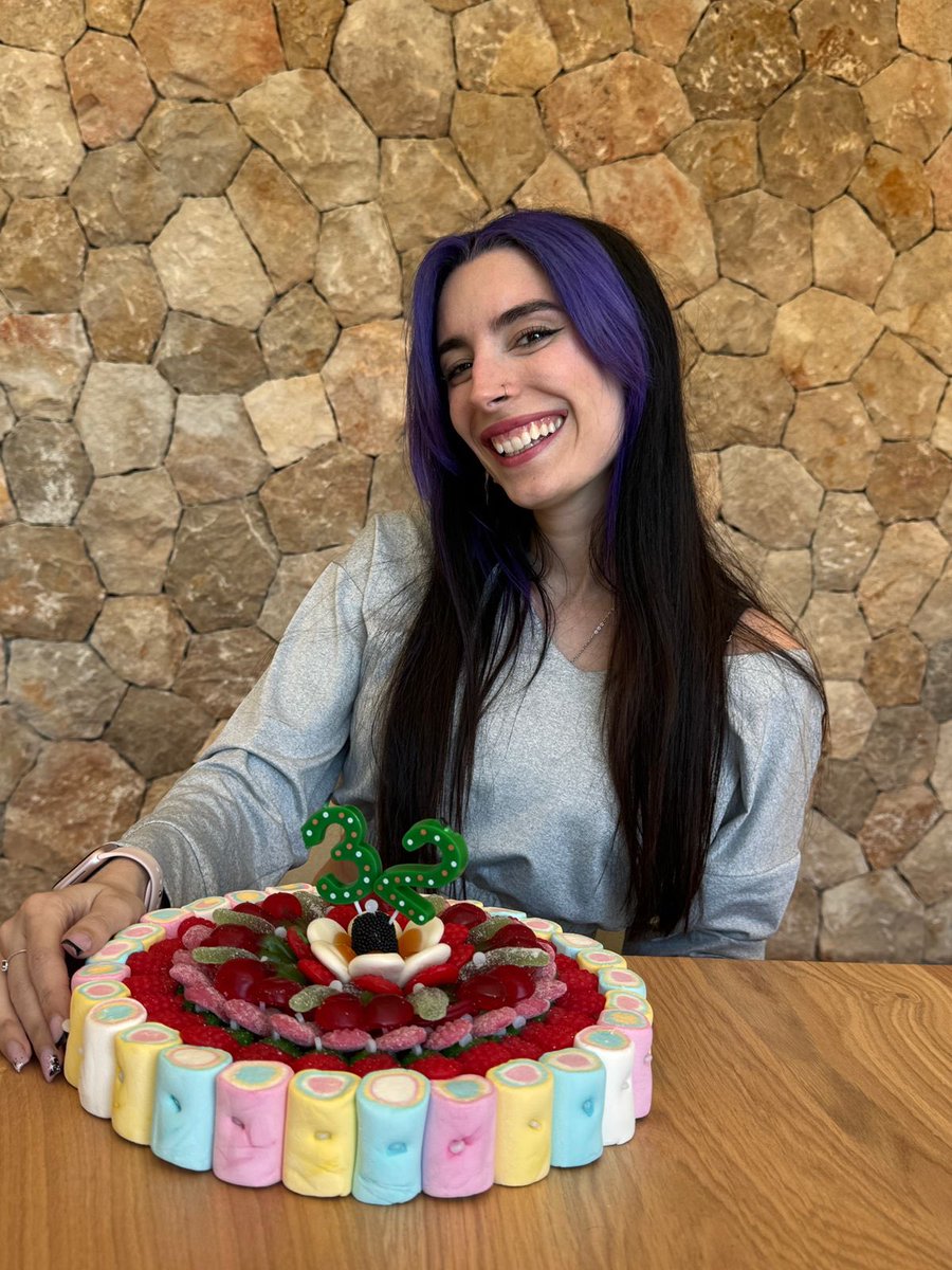 Str_lynx's tweet photo. — @SrtaLyna #LynaBDAY
Muy feliz cumple linis, por siempre estaré agradecida de lograr coincidir con una personita tan linda como lo eres tu, te amo muchísimo 🩷 https://t.co/nZL4NyUTkm