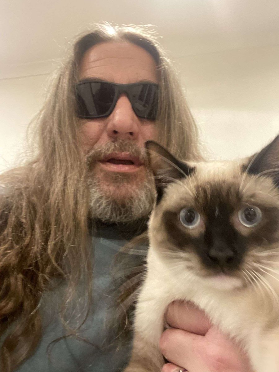 Mike Burke tweet media