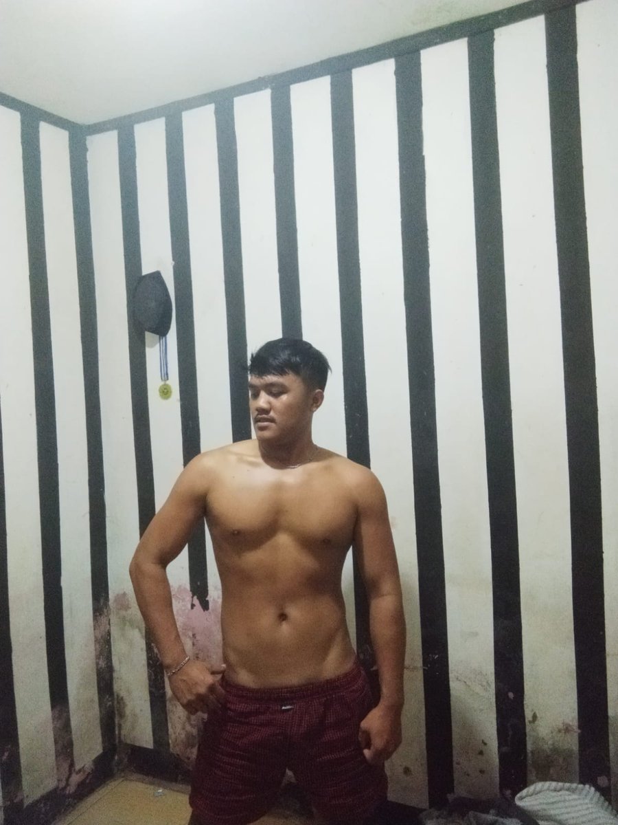 ReyzaRadit's tweet photo. Ada mo join?? https://t.co/DYTCGuEVF9