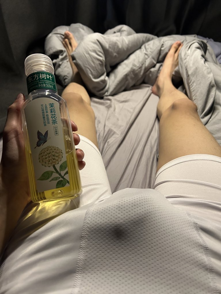 W.（成都） tweet media