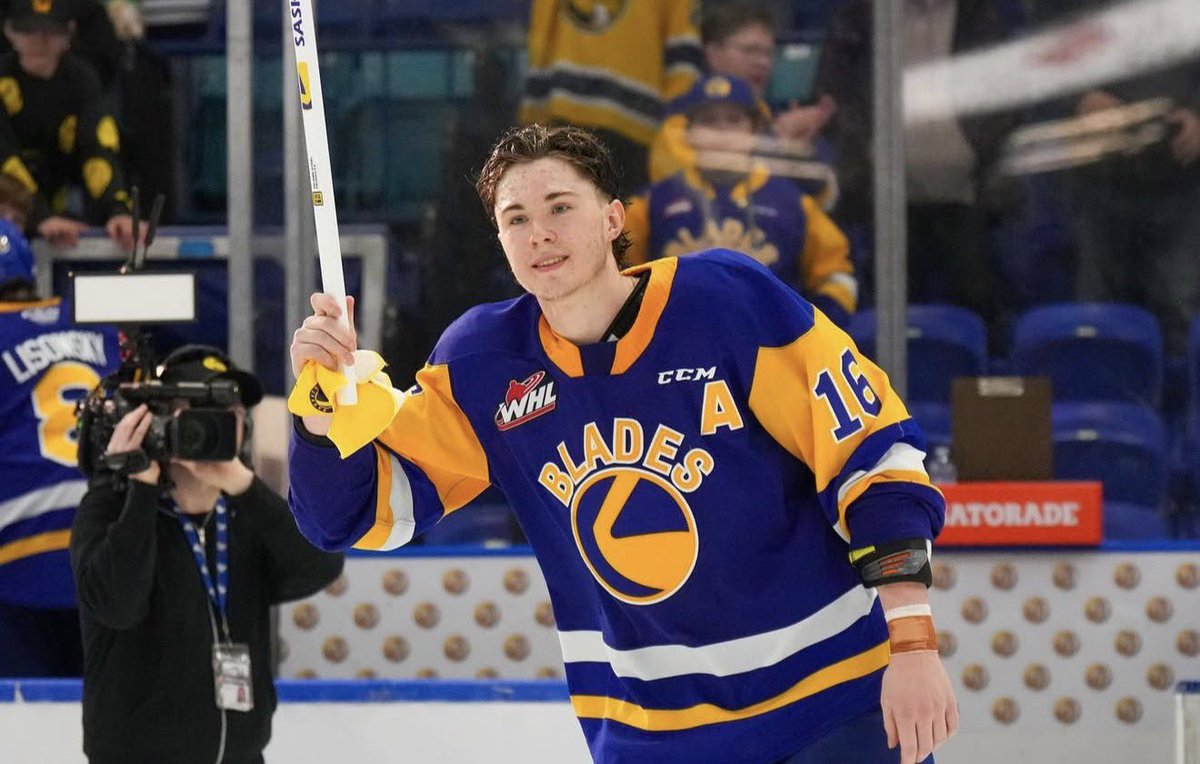 lexi レクシー tweet media