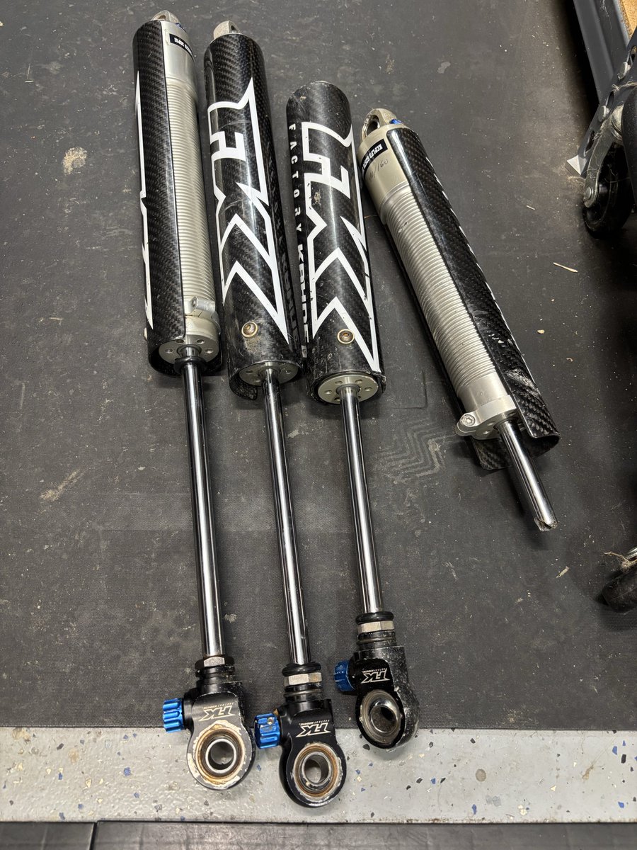 Berryman Racing Shocks tweet media