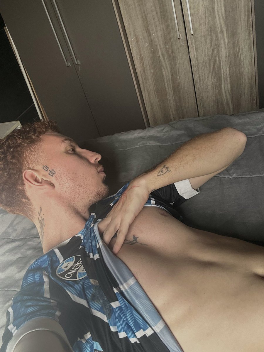 little fire 🍆🔥 tweet media