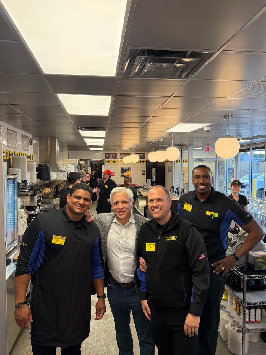 Ron Anders tweet media