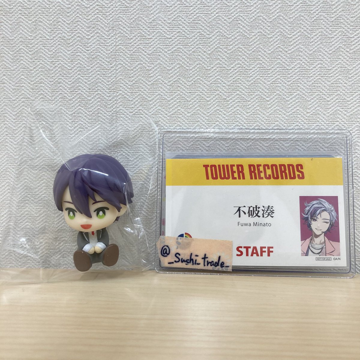 すし tweet media