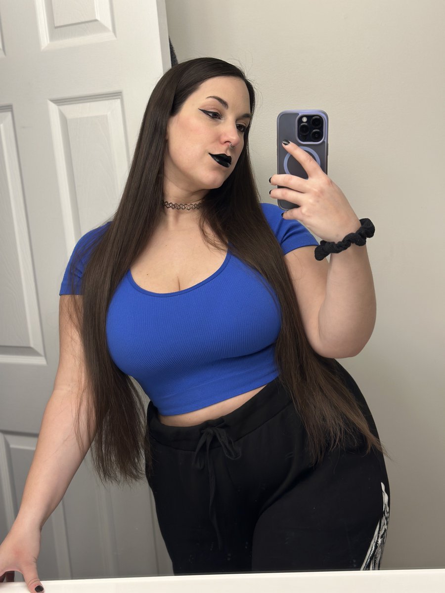 Brandy 🔜 Pax East 📍 tweet media