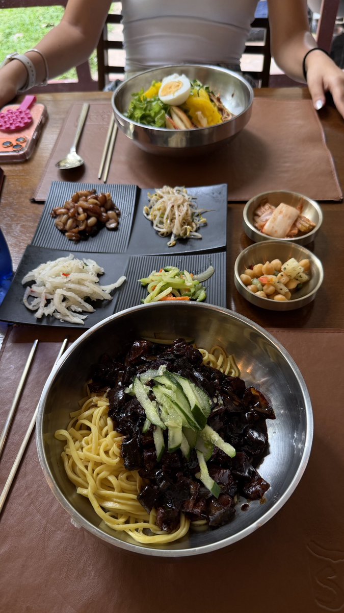 ؘni hao tweet media