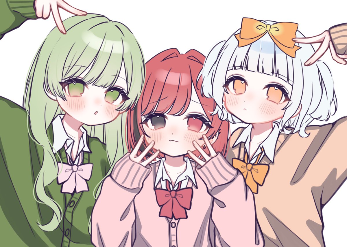 みお tweet media