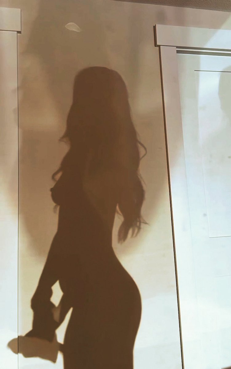 SweetBri tweet media