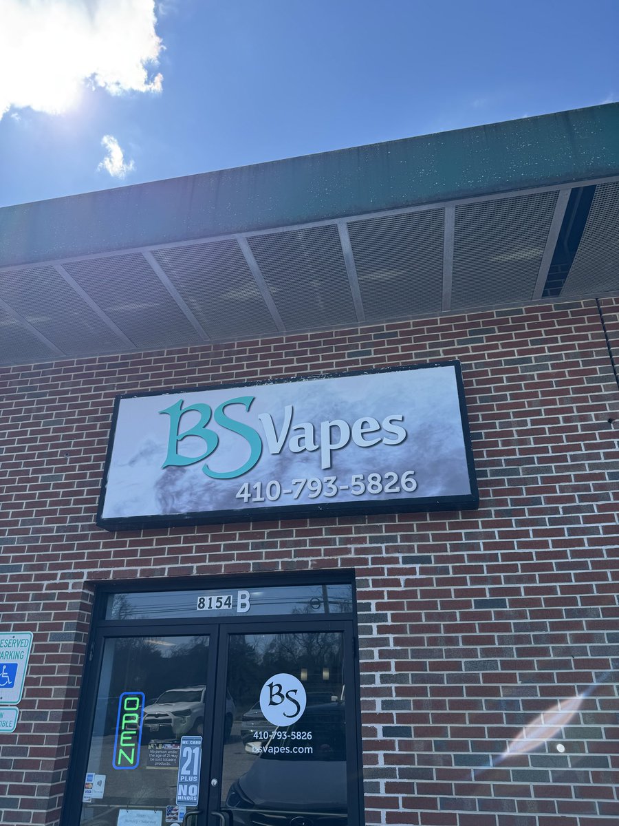 Still Bones tweet media